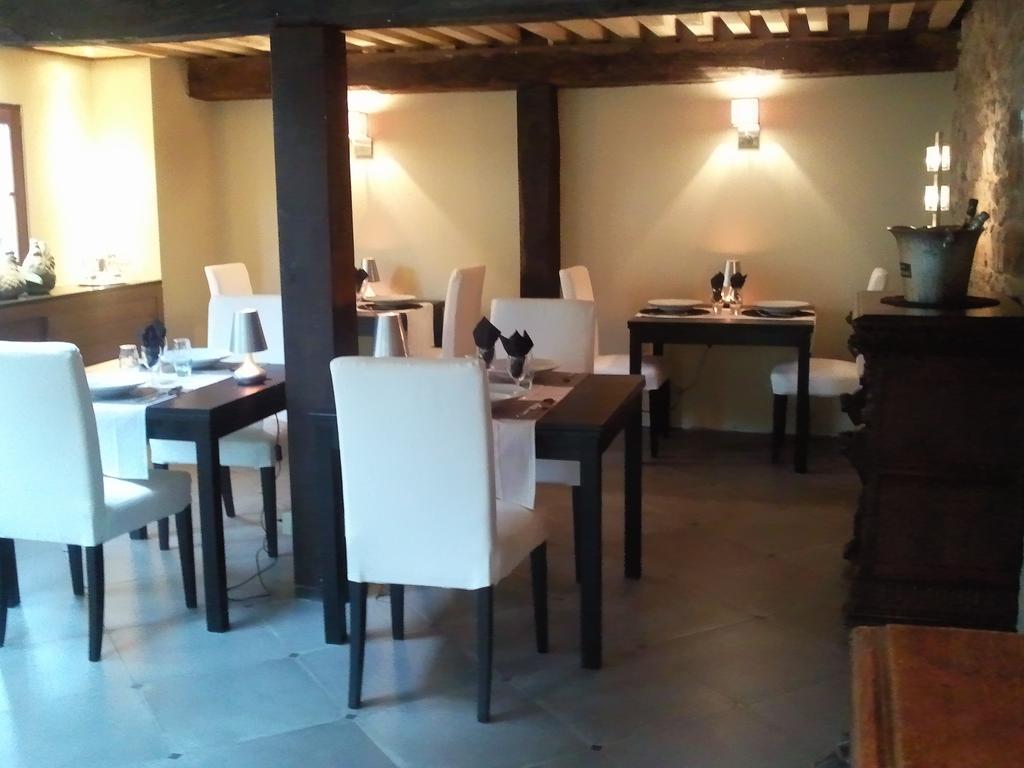مبيت وإفطار Ferrières La Fiole Ambiance الغرفة الصورة